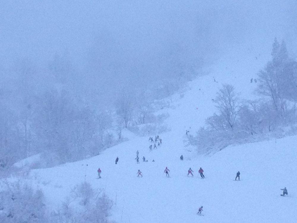 シャルマン火打スキー場営業中